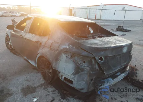 2018 Toyota Camry L/Le/Xle/Se/Xse из США, поврежденный, VIN 4T1B11HK2JU628522